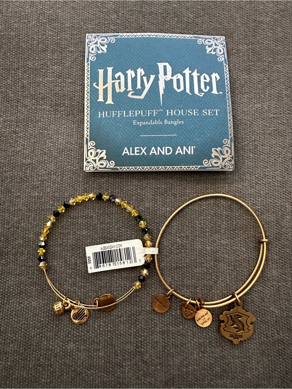 Alex and Ani Harry Potter Hufflepuff Expandable Bangle Set - Gold & Black